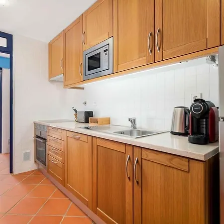 2 Bedroom Sol Golf شقة *